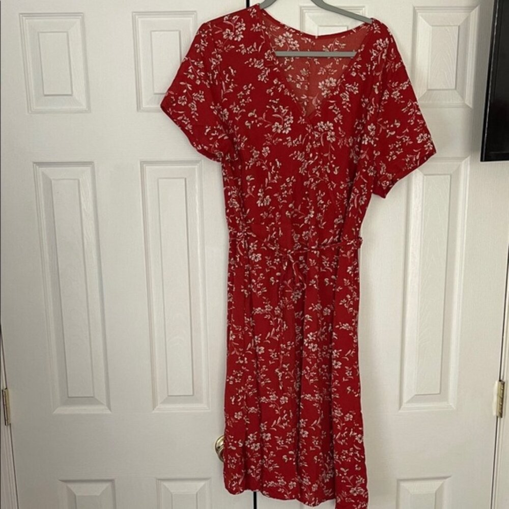 SHEIN Red Floral Midi Dress